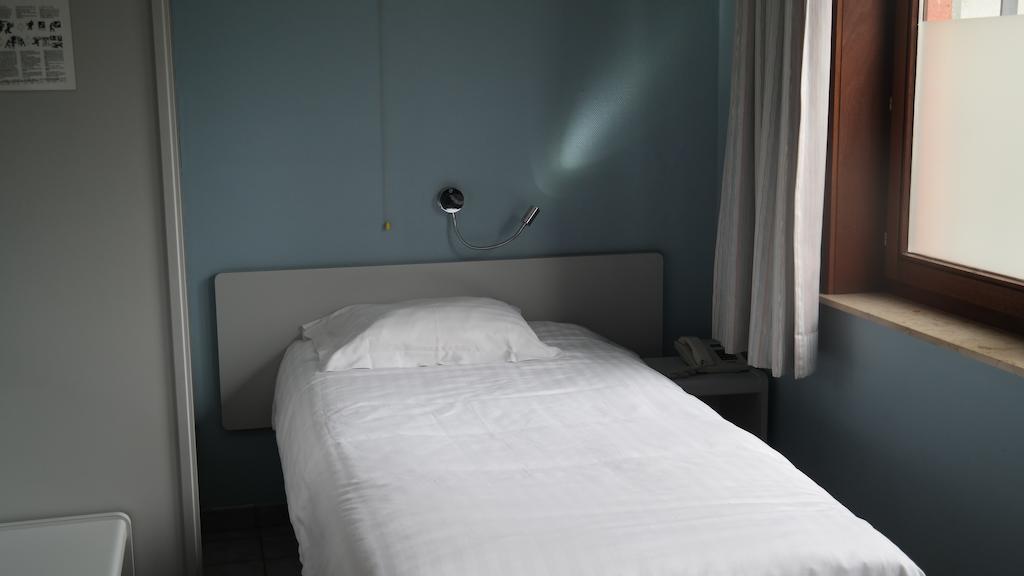 De Bonte Os Hotel&Tower Roeselare Habitación foto